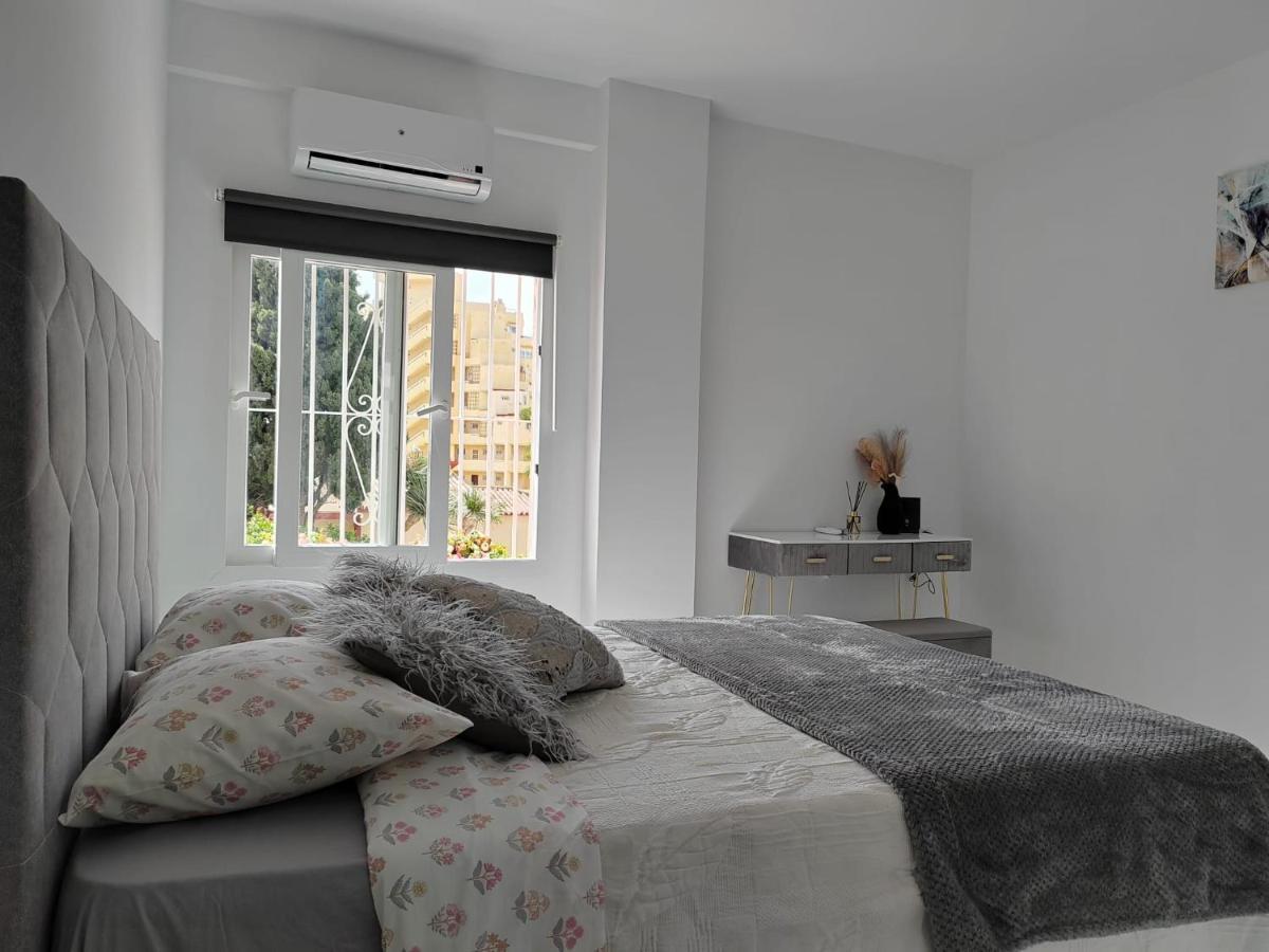Apartamento La Torre,200M Hasta La Playa Бенальмадена Экстерьер фото