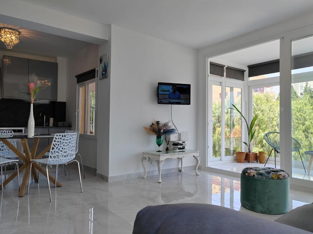Apartamento La Torre,200M Hasta La Playa Бенальмадена Экстерьер фото
