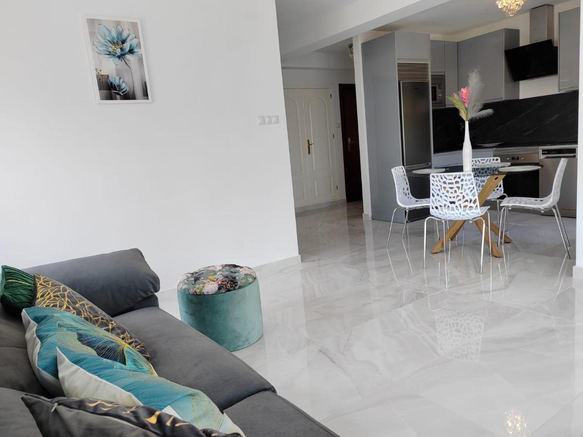 Apartamento La Torre,200M Hasta La Playa Бенальмадена Экстерьер фото